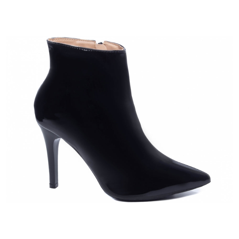 Bota Bico Fino Verniz Preto