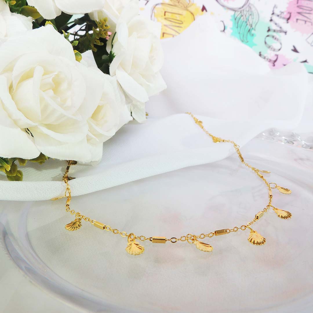 Colar De Mini Conchas Folheado Em Ouro 18k