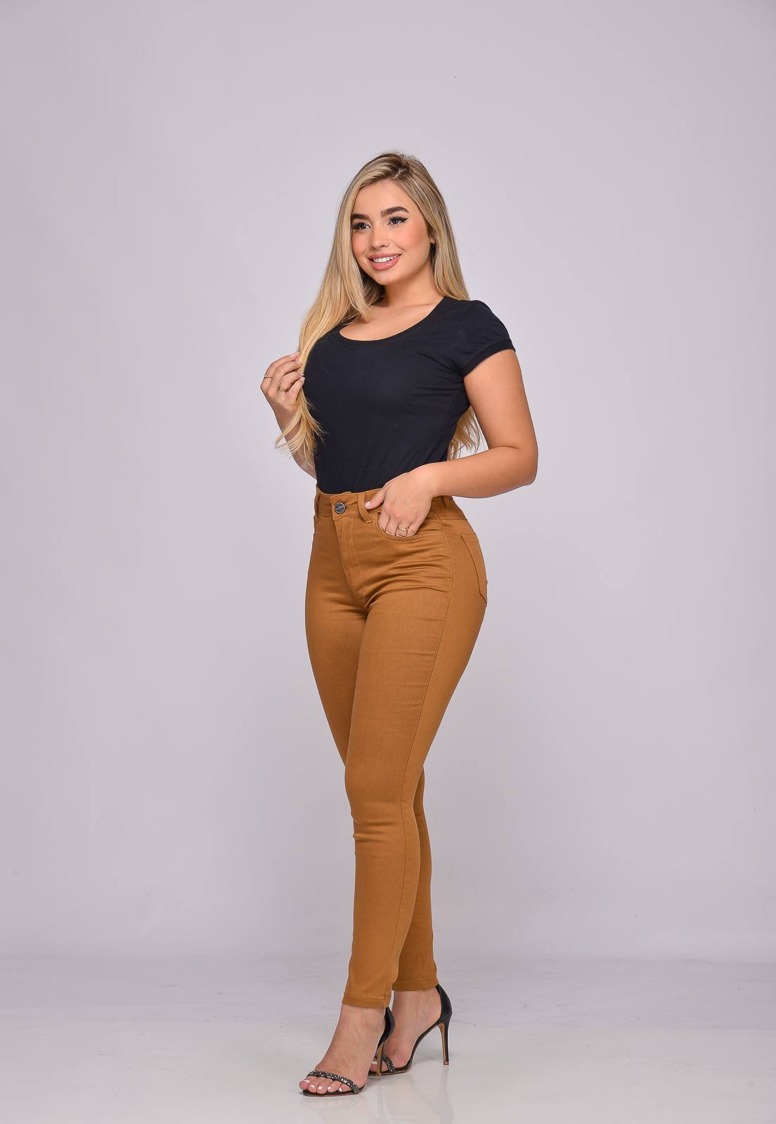 Calça Caramelo Bella