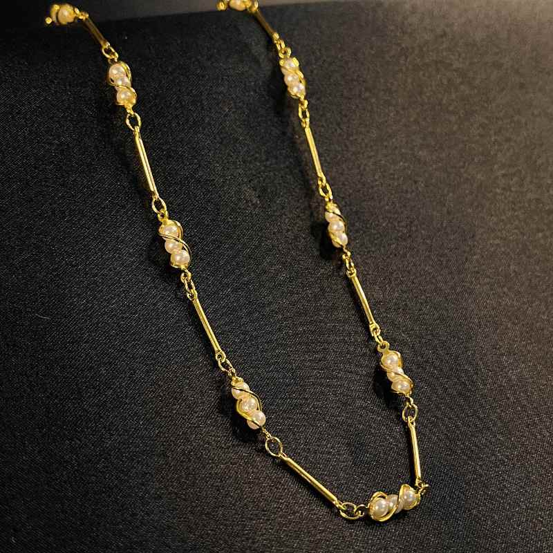 Choker Com Mini Pérolas