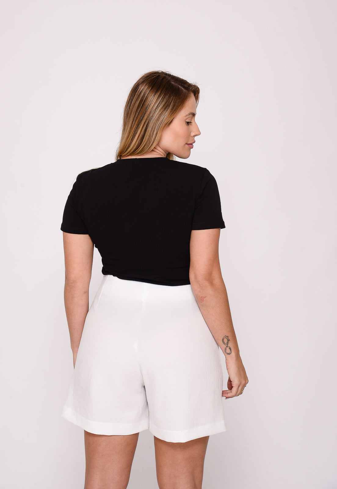 Shorts Feminino Branco