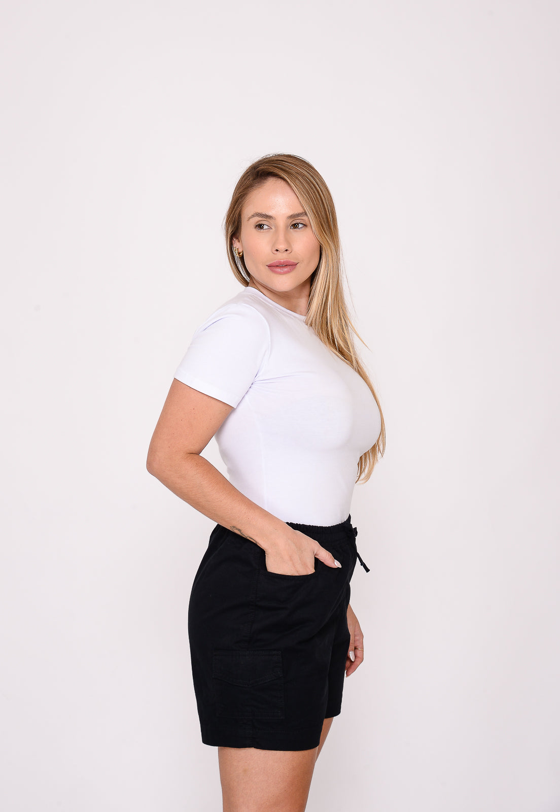 Shorts Cargo Feminino Preto