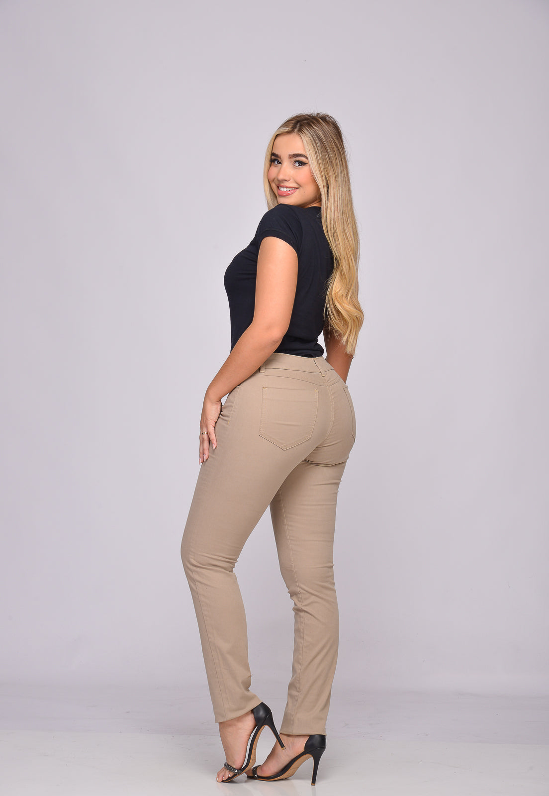 Calça Bege Skinny Bella