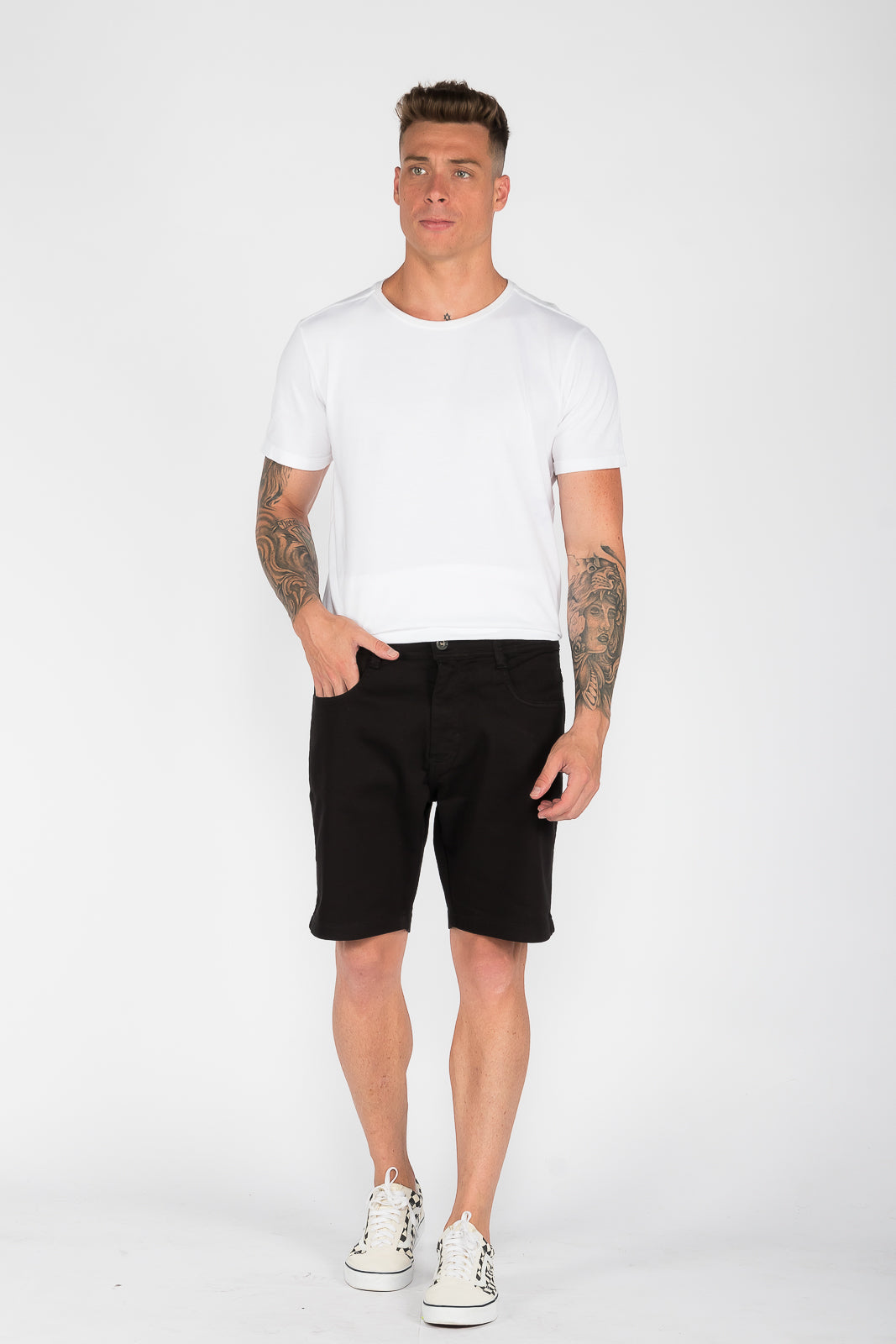 Bermuda Masculina Sarja Preta