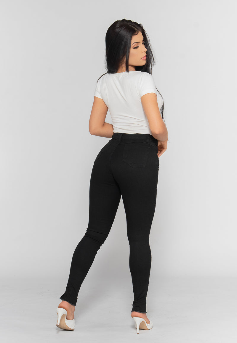 Calça Skinny Preto Bella