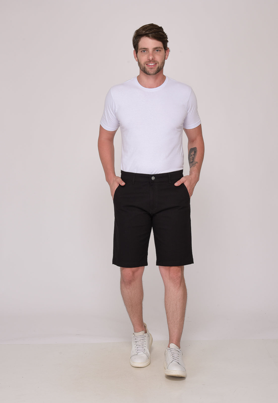 Bermuda masculina Sarja preta