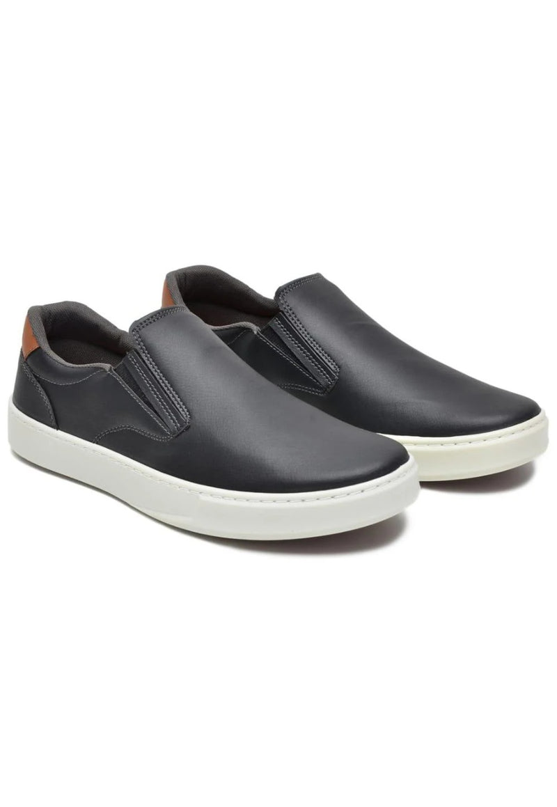 Tênis casual slip-on fly